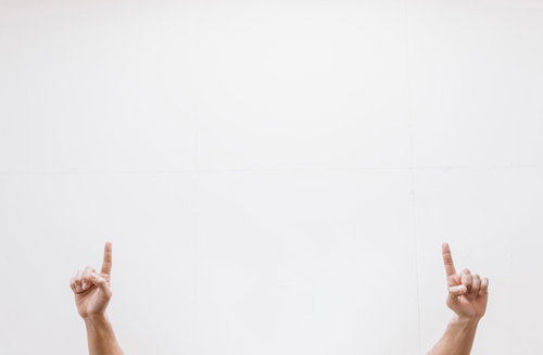 オススメはこちらから！笑顔で案内