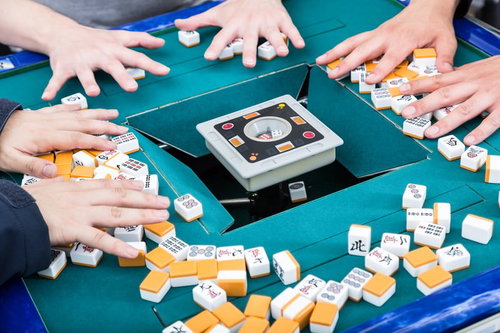 「次局、オーラスです」