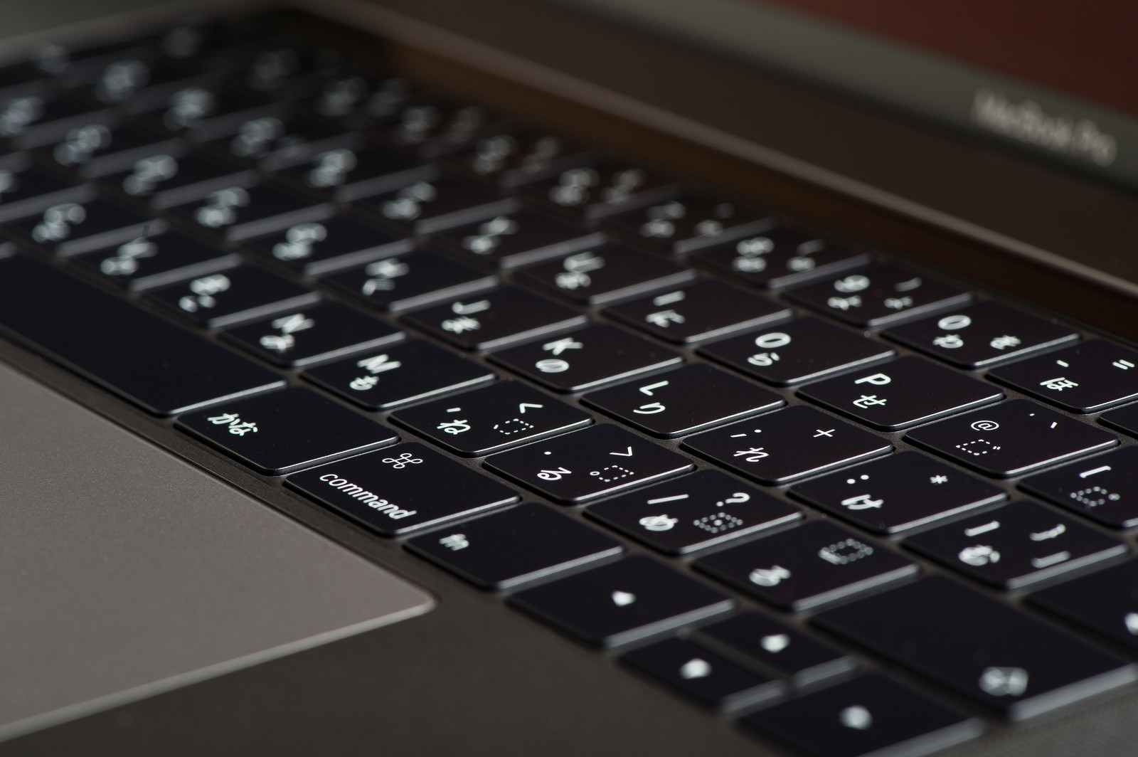 MacBook Proのバタフライキーボード