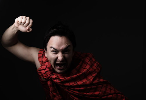 どこまでも追いかける！パンチ