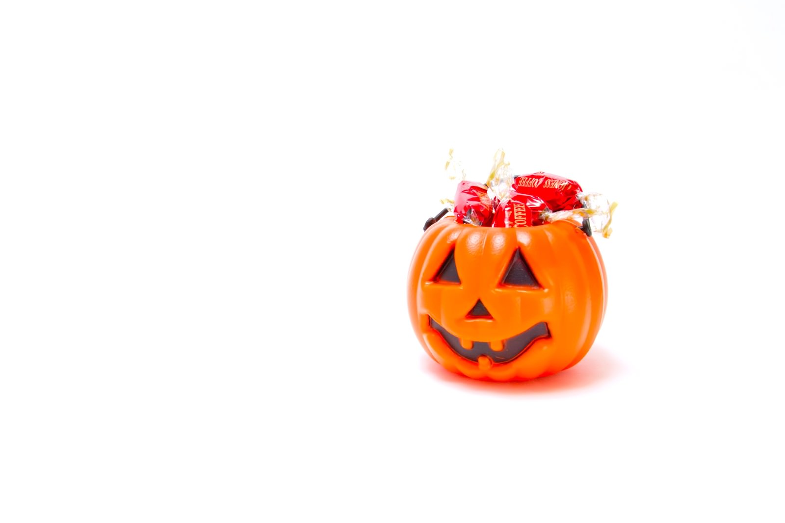 飴が詰まったハロウィンかぼちゃ