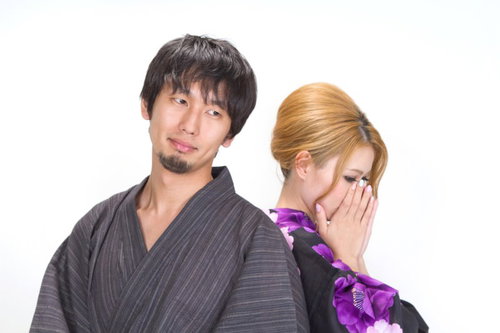 女性を悲しませてしまった浴衣男子