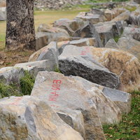 復興を待つ熊本城の石垣 2016年熊本地震による被害状況の写真