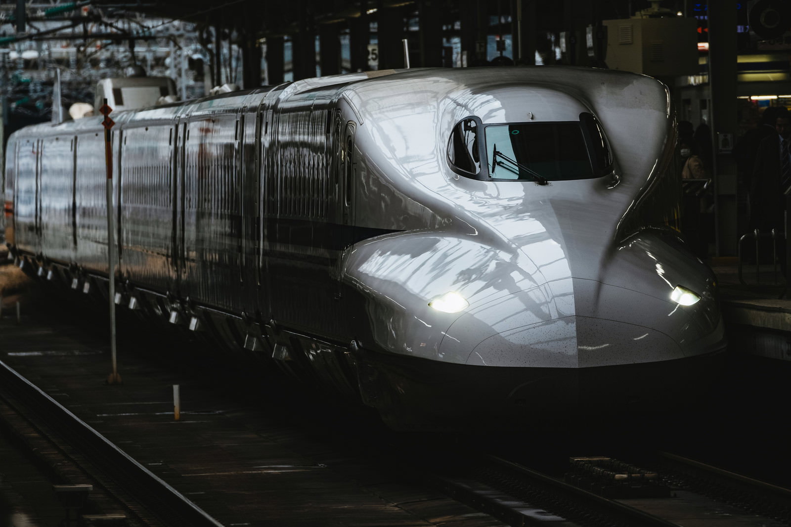 Shinkansen N700 Series Bullet Train at Station — Free Stock Photo ...