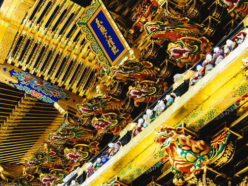 日光東照宮の陽明門：江戸時代建造の世界遺産装飾門