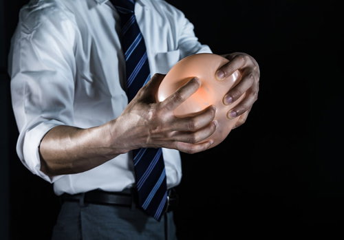 風船を強く揉むことでしかストレス発散ができないダメリーマンの妄想