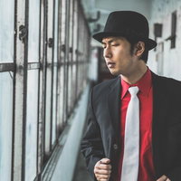 家賃を抑えて洋服にお金をかけるタイプの探偵の写真