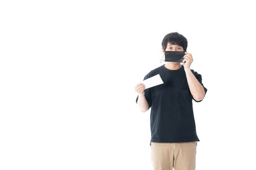最近よく目にする「黒マスク」ってどうなの？