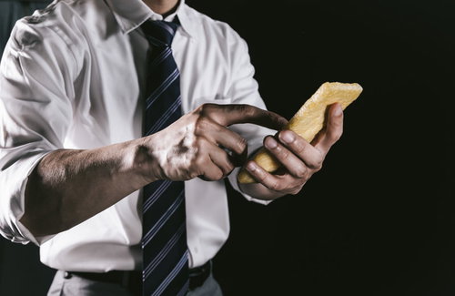 なかなか連絡が来ないと確認したらあぶらあげだった