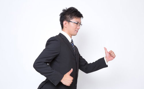 歩きながら両手でいいね！