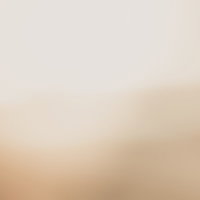 天井からの光が創り出すグラデーションテクスチャーの写真