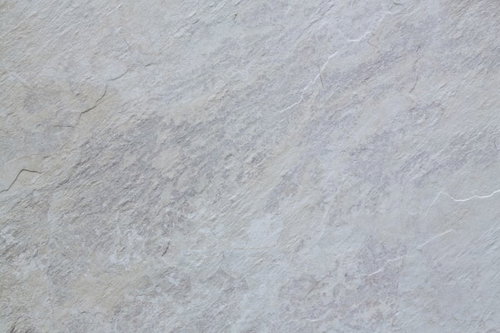 汚れなのか模様なのか・・・一見高級感ある凹凸のある壁