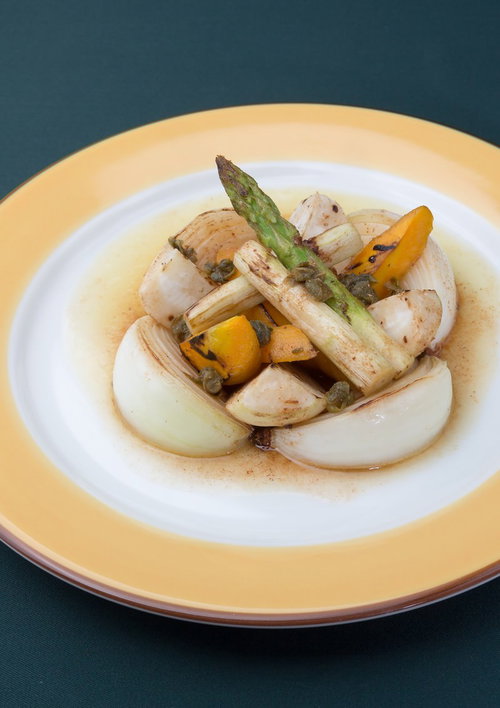 エビとアスパラガスの焦がしバターソース