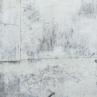 マンション外壁コンクリートの老朽化した壁面の写真