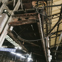 老朽化で鉄骨が錆びた築地市場内の建造物の詳細の写真