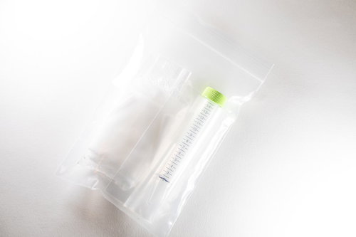 PCR検査キットと陽性・陰性の判定結果の見方