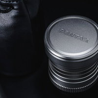 PENTAX FA31mm Limited シルバーのカメラレンズの写真