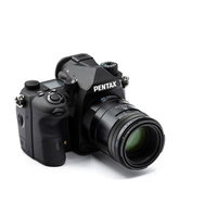 ペンタックスのデジタル一眼レフカメラ「K-3MarkⅢ」の写真