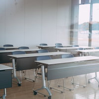 双葉町産業交流センターの大型会議室での企業研修・セミナー開催風景の写真