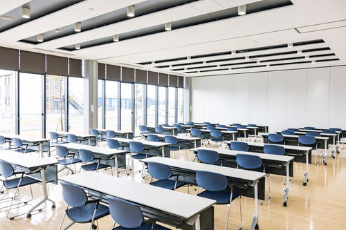 広い会議室（双葉町産業交流センター）