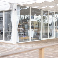 大熊町にある地域活動拠点「KUMA・PRE」の外観の写真