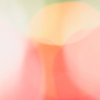 大きなパステルカラーのボケ味とグラデーションの写真