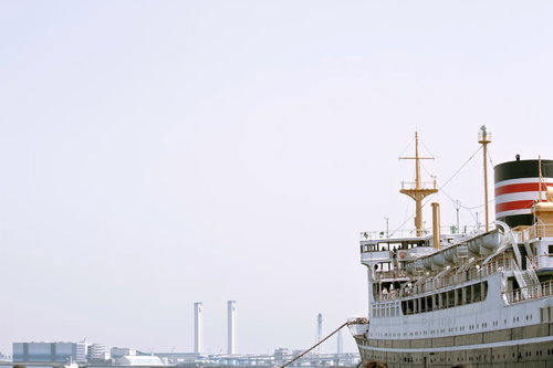 山下公園の港に停泊する氷川丸