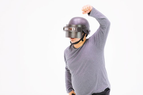 3ヘルを手に入れたけど武器がないので拳を振り上げてきたプレイヤーの熱い一瞬