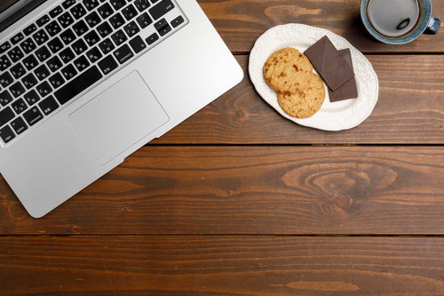 レトロな洋書と雑貨のデスクフラットレイ