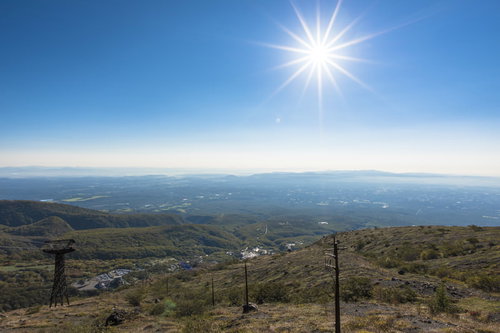 那須ロープウェイから見る快晴の青空（那須岳）