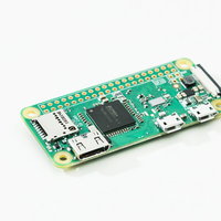 Raspberry Piを使った超小型ボードPCの写真