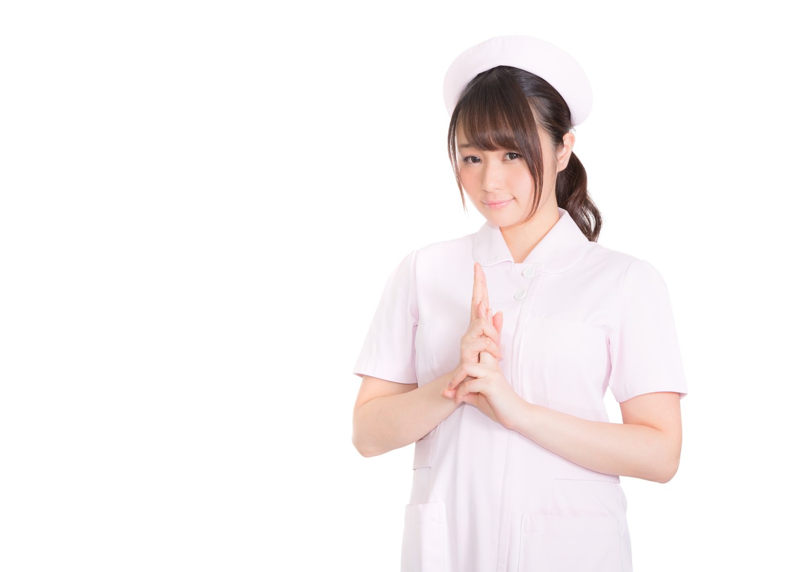 忍法の印を結ぶナース姿の女性［モデル：茜さや］