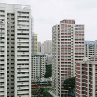 シンガポールの高層マンション密集地の街並みの写真