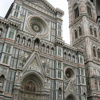 フィレンツェの大聖堂サンタマリアデルフィオーレのファサードの写真