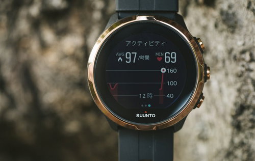 SUUNTOのスマートウォッチで心拍数とカロリーのアクティビティを確認