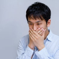 うわっ！私の年収低すぎて驚く男性の写真