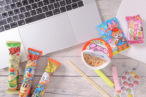 仕事の合間に小腹を満たすために用意したお菓子