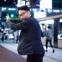 いいお店あるんだよね！と二軒目を率先する上司の写真