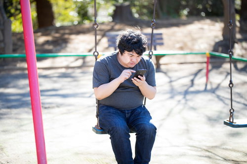 コンフリクトしてるから、あなたのプルリクエスト下げてくれますか？私のがマージ出来ません