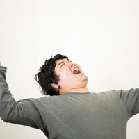 大勝利の炭酸一気飲みでびしょびしょの写真