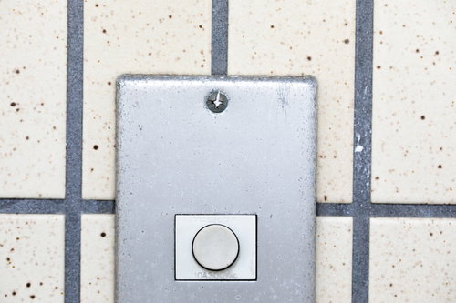 騙しやすいカモのおうち（マーキング跡）