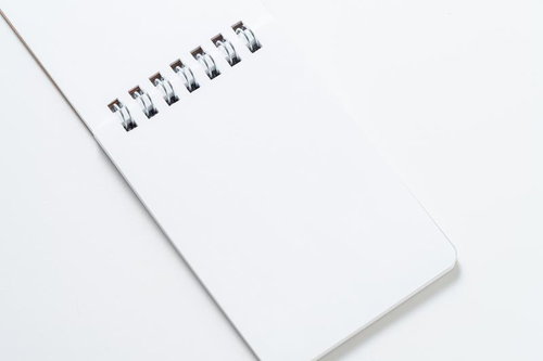 シンプルなスパイラルノート