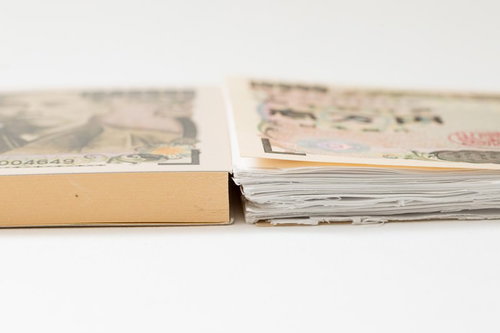 手作り感満載の札束を作ってみた