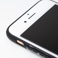 保護ガラスが若干足りないスマホの写真