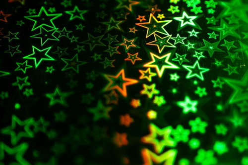 緑とオレンジの星型ライト