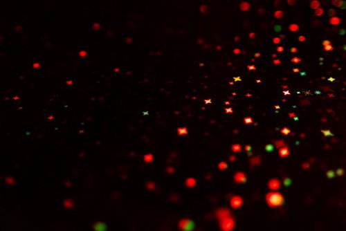 夜間のイベントやデコレーション向け赤色系キラキラライト