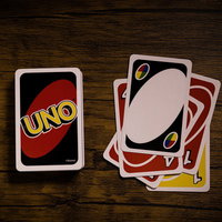 自分でルールを書き込みができるUNOのワイルドカードの写真