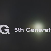 第5世代移動通信システム（5G）の光る文字表現の写真