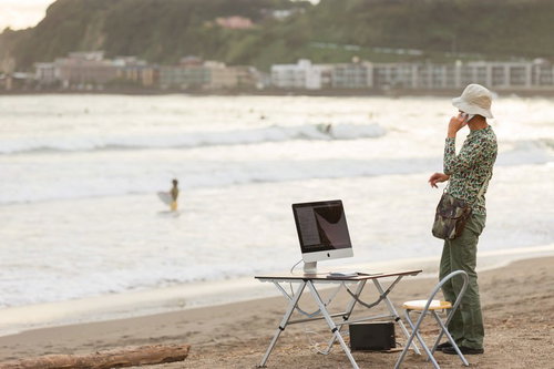 帰ろうと思ったらお客様より修正の電話がかかってきたWebクリエイター