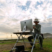 帰る前に、修正箇所を確認する野良WEBディレクターの写真